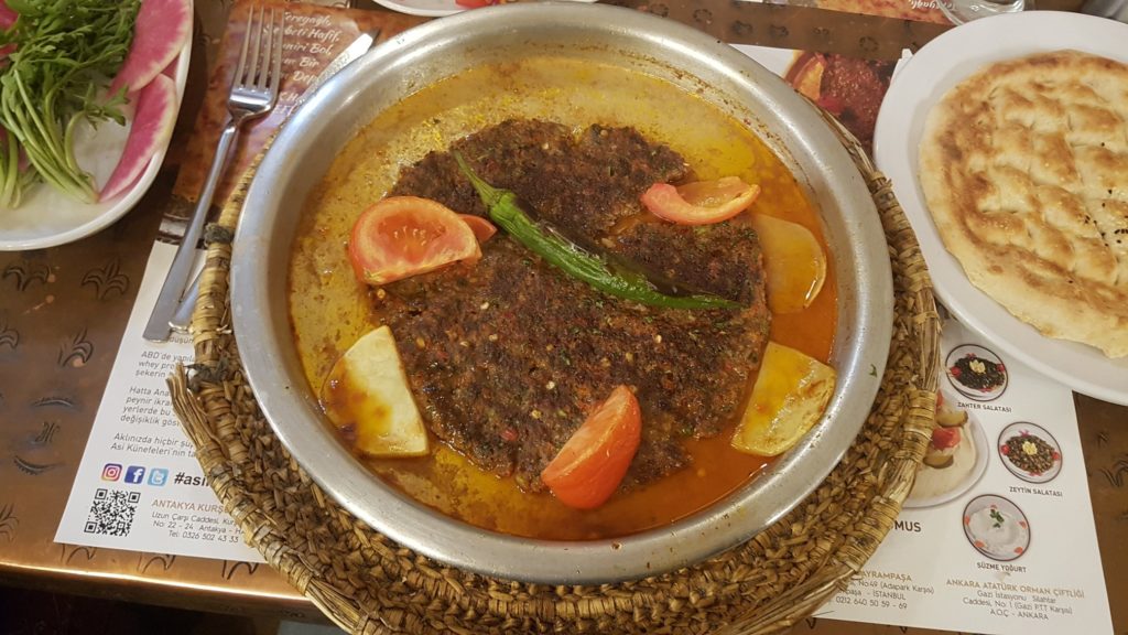 🔥 Tepsi kebab («Тепси кебаб», Газиантеп)