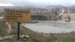 Древний город Хасанкейф и его история Древний город Хасанкейф и его история