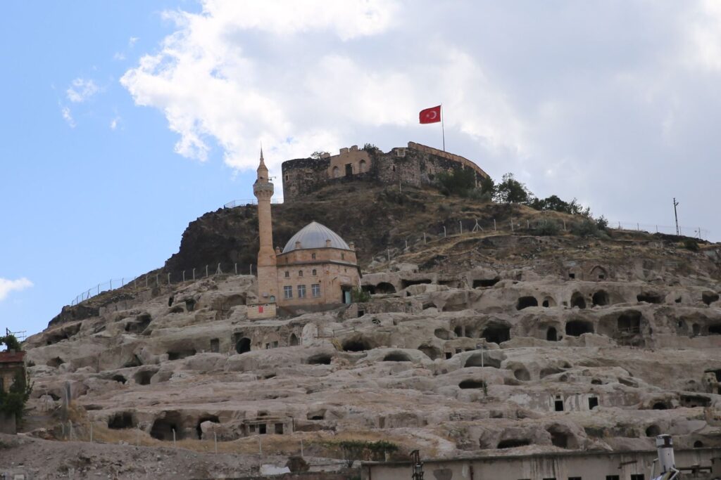 Археологический музей Невшехира (тур. Nevşehir Müzesi)